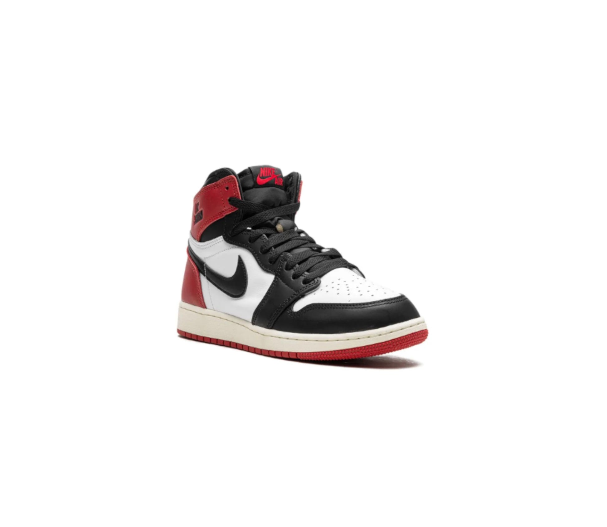 Air Jordan 1 Retro High OG "Puntera negra reinventada"