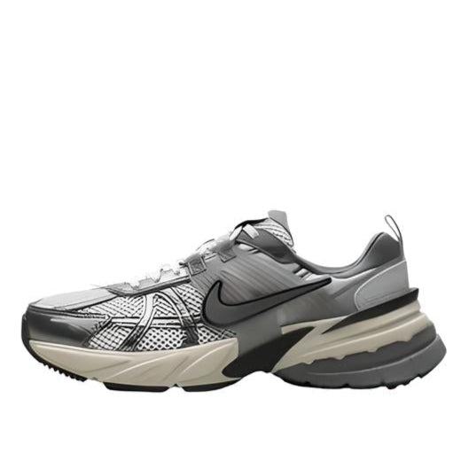 Nike V2K Run "Platino Puro/Gris Lobo"